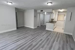 2831 N Oakland Forest Dr, Oakland Park, FL 33309 - Photo 4