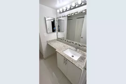 2831 N Oakland Forest Dr #112, Oakland Park, FL 33309 - Photo 14