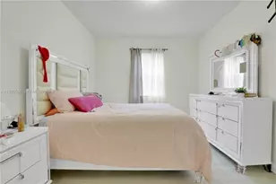 101 NE 37th Pl, Homestead, FL 33033 - Photo 14