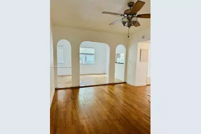 736 13th St #212, Miami Beach, FL 33139 - Photo 2