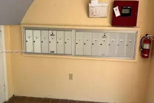 736 13th St, Miami Beach, FL 33139 - Photo 20