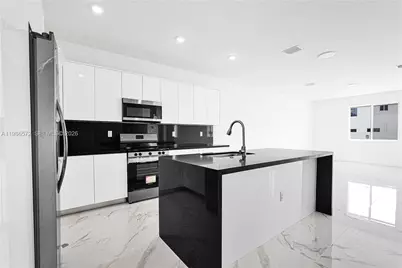 22555 SW 125th Ave, Miami, FL 33170 - Photo 8