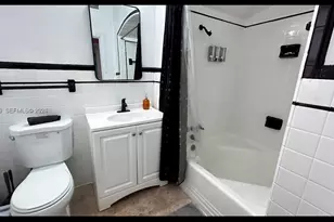 843 NW 3rd St, Miami, FL 33128 - Photo 8