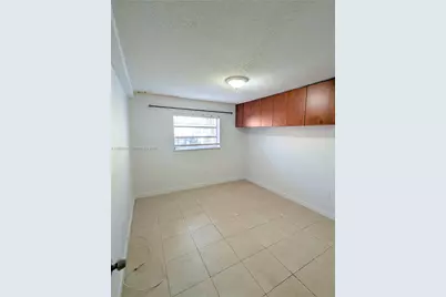 4050 NW 135th St #8-9, Opa-Locka, FL 33054 - Photo 6