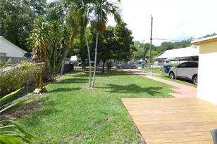 8155 NW 15th Ave, Miami, FL 33147 - Photo 14