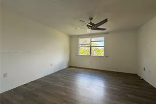 12619 NW 11th Pl, Sunrise, FL 33323 - Photo 16