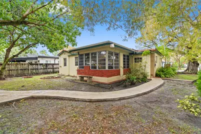 1941 SW 18th St, Miami, FL 33145 - Photo 6