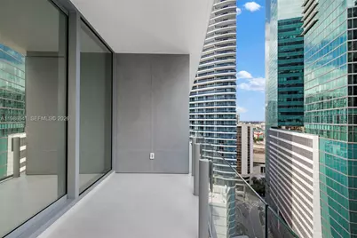 300 Biscayne Blvd Way #2409, Miami, FL 33131 - Photo 42