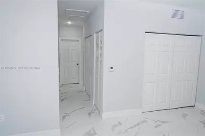 521 NW 22nd Ave, Fort Lauderdale, FL 33311 - Photo 10