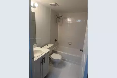 9777 Nob Hill Ct #9777, Sunrise, FL 33351 - Photo 10