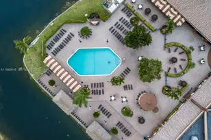 9561 Sunrise Lakes Blvd, Sunrise, FL 33322 - Photo 28