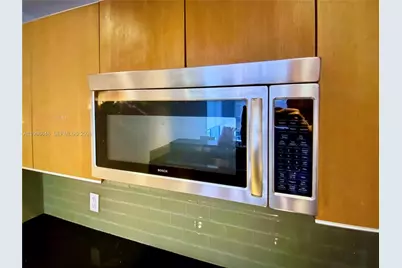 1050 Brickell Ave #2102, Miami, FL 33131 - Photo 16