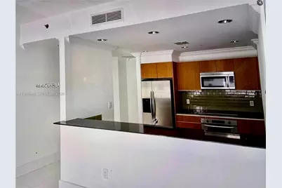 1050 Brickell Ave #2102, Miami, FL 33131 - Photo 8
