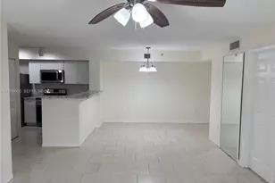 655 SW 111th Way, Pembroke Pines, FL 33025 - Photo 8