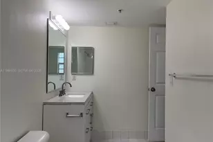 655 SW 111th Way, Pembroke Pines, FL 33025 - Photo 46