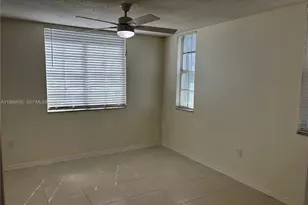 655 SW 111th Way, Pembroke Pines, FL 33025 - Photo 30