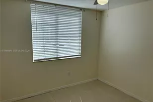 655 SW 111th Way, Pembroke Pines, FL 33025 - Photo 40