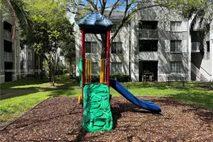 655 SW 111th Way, Pembroke Pines, FL 33025 - Photo 50