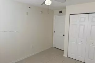655 SW 111th Way, Pembroke Pines, FL 33025 - Photo 42