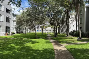 655 SW 111th Way, Pembroke Pines, FL 33025 - Photo 60