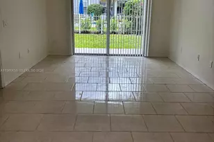 655 SW 111th Way, Pembroke Pines, FL 33025 - Photo 6