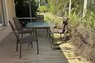 10805 SW 128th Terrace, Miami, FL 33176 - Photo 8