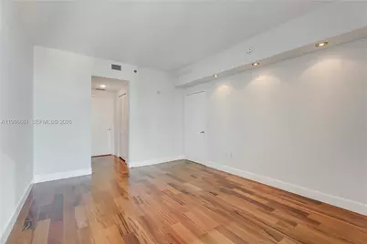 951 Brickell Ave #3607, Miami, FL 33131 - Photo 22
