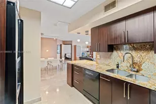 19101 NE 36th Ct, Aventura, FL 33180 - Photo 10