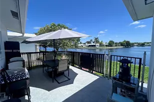 8312 NW 59th St, Tamarac, FL 33321 - Photo 2
