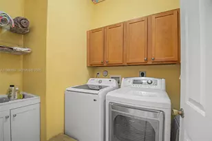 19528 SW 79th Pl, Cutler Bay, FL 33157 - Photo 26