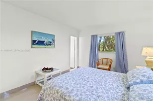 3 Abbey Ln, Delray Beach, FL 33446 - Photo 18