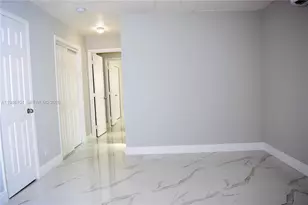 622 NE 6th St, Hallandale Beach, FL 33009 - Photo 12