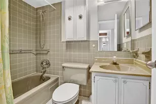 3050 NE 16th Ave, Oakland Park, FL 33334 - Photo 12