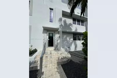 1560 West Ave #4, Miami Beach, FL 33139 - Photo 8
