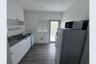 1560 West Ave #4, Miami Beach, FL 33139 - Photo 4