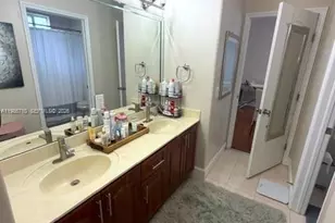 7770 NW 161st Terrace, Miami Lakes, FL 33016 - Photo 42