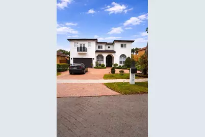 7770 NW 161st Ter, Miami Lakes, FL 33016 - Photo 1