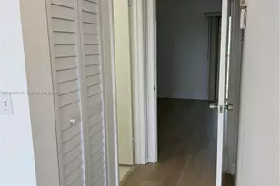 13355 SW 9th Ct, Pembroke Pines, FL 33027 - Photo 8