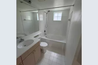 17150 N Bay Rd #2319, Sunny Isles Beach, FL 33160 - Photo 8