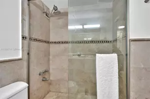 1000 West Ave, Miami Beach, FL 33139 - Photo 26