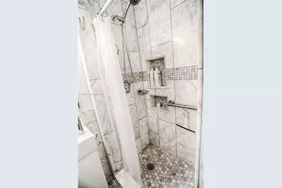 57 NE 24th St #Cottage, Wilton Manors, FL 33305 - Photo 8