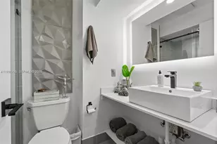 149 NW 70th St, Boca Raton, FL 33487 - Photo 16