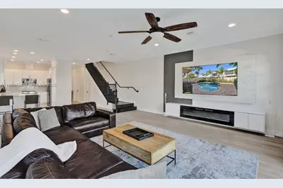 1121 NE 14th Ave #1121, Fort Lauderdale, FL 33304 - Photo 8