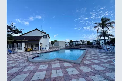 9731 Fontainebleau Blvd #F306, Miami, FL 33172 - Photo 32