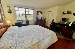 9731 Fontainebleau Blvd, Miami, FL 33172 - Photo 18