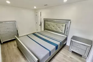 48 SW 14th St, Dania Beach, FL 33004 - Photo 8