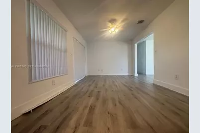 5215 SW 128th Ave, Miami, FL 33175 - Photo 4