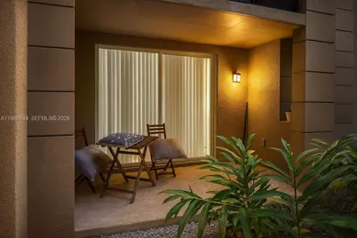 17150 N Bay Rd #2122, Sunny Isles Beach, FL 33160 - Photo 2