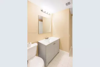 17150 N Bay Rd #2122, Sunny Isles Beach, FL 33160 - Photo 10