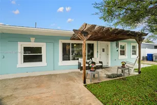 2810 NE 11th Terrace, Pompano Beach, FL 33064 - Photo 2